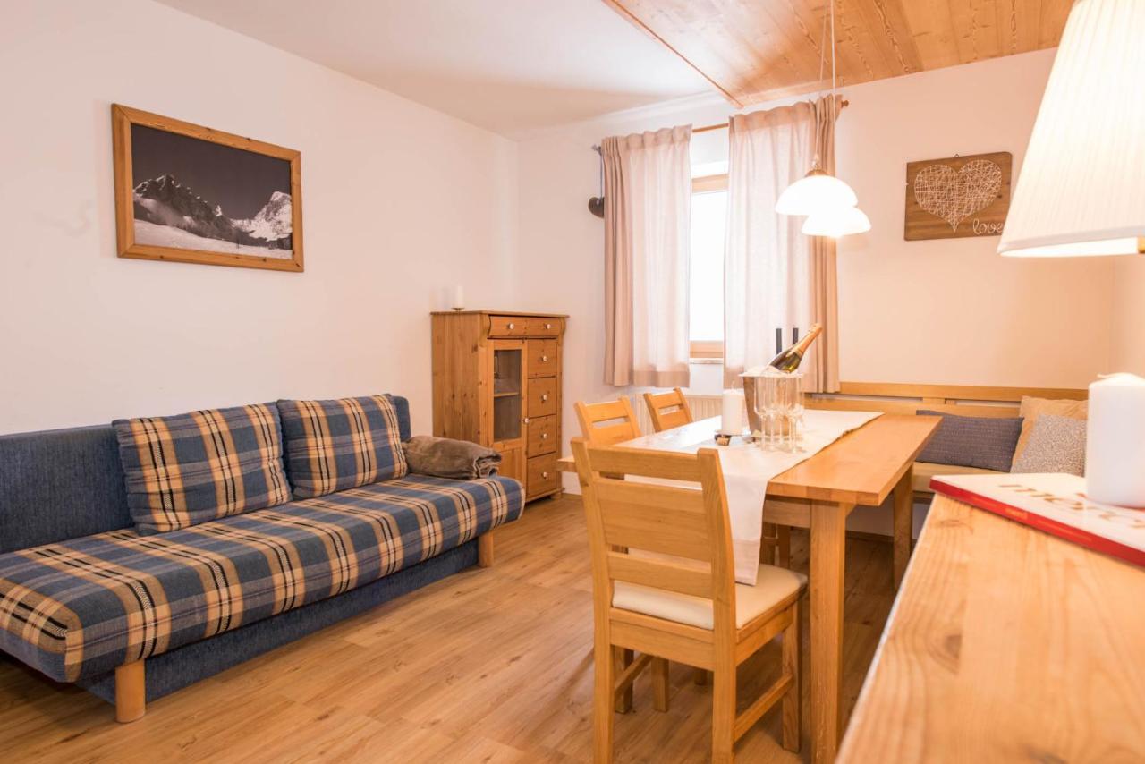 Ferienwohnungen Schwalbennest Mauterndorf  Bagian luar foto